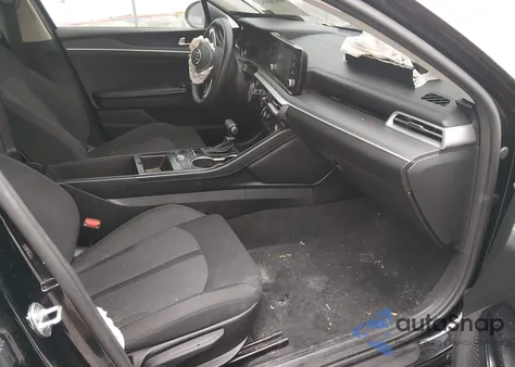 2021 Kia K5 Lxs z USA, uszkodzony, nr VIN 5XXG14J21MG047173